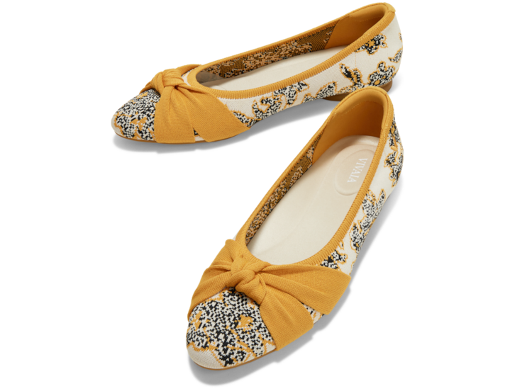 【れもん】Pikolinos×VIVAIA bibi Bibi Round-Toe Knotted Sustainable Flats in Deep Ebony | VIVAIA